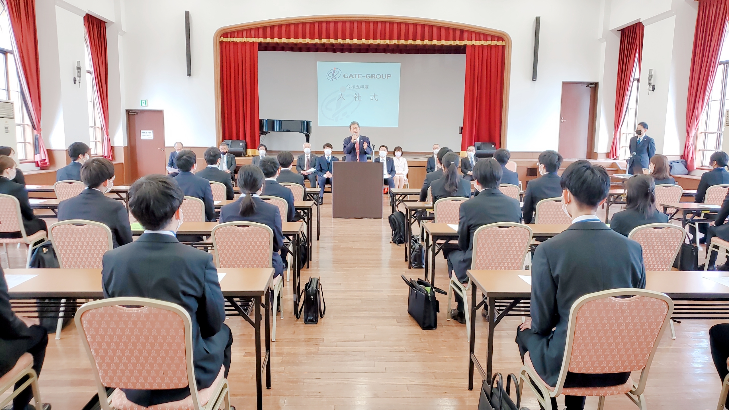 社長挨拶の様子